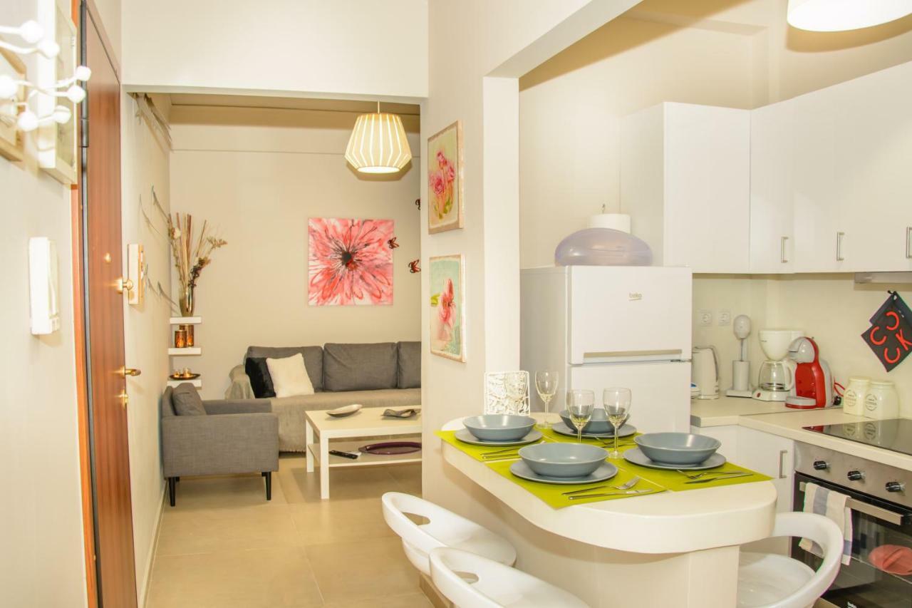 Neighborly Nest - Apartment In The Heart Of Athen Exterior foto